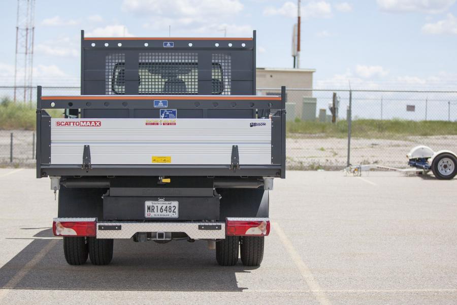  Mercedes-Benz Sprinter 3500 Dropside 2015 года  (US) (фото 4 из 10)